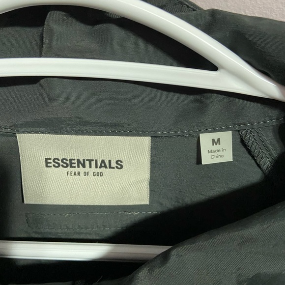 Fear of god essentials quarter zip jacket all black - Picture 3 of 4